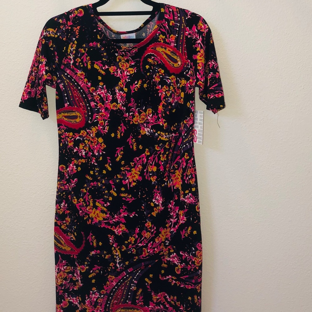 Gorgeous Julia LuLaRoe dress